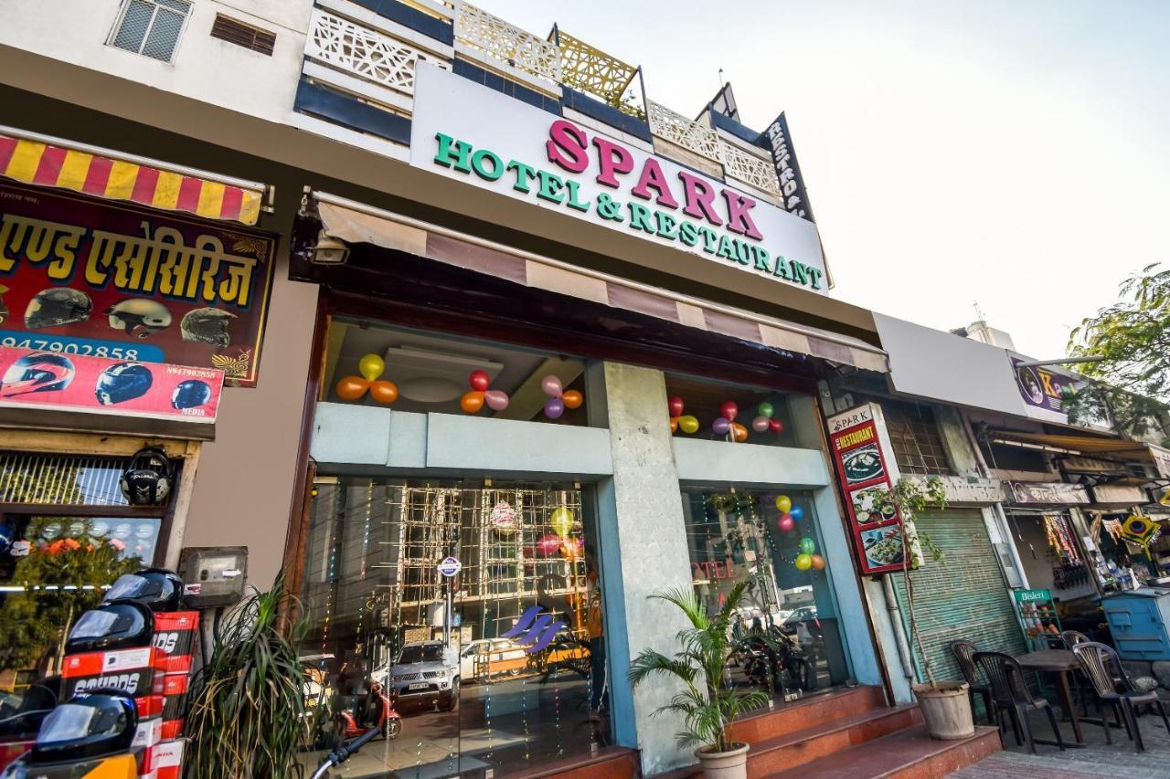Oyo Flagship Hotel Spark Jaipur Eksteriør bilde